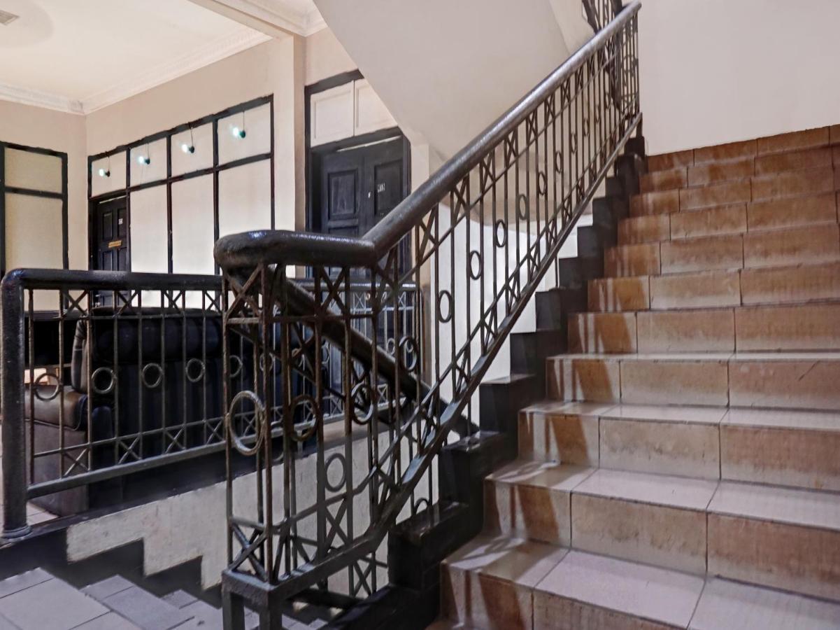 Oyo 90702 Wisma Tobana Kebayoran Mencil Exterior foto